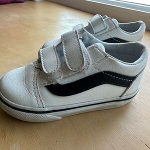 Vans Toddler Old Skool V Classic Tumble Shoe